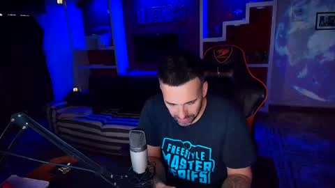 Snapshot of elfetas chatting on September 2025 04:34:02 PM elfetas online show from September 2025 04:34:02 PM