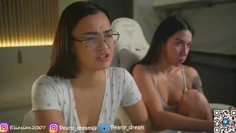 Snapshot of eli_asian chatting on March 2026 10:21:01 AM Eli online show from March 2026 10:21:01 AM