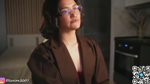 Snapshot of eli_asian chatting on April 2026 03:04:02 PM Eli online show from April 2026 03:04:02 PM