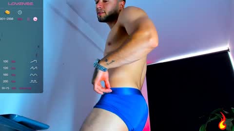 eliam_topson online show from December 2024 01:23:02 PM