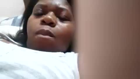 Snapshot of elianis598477 chatting on January 2025 05:48:01 AM elianis598477 online show from January 2025 05:48:01 AM