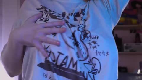 Snapshot of eliejay chatting on March 2026 05:21:02 AM Ellie online show from March 2026 05:21:02 AM