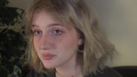 Snapshot of eliejay chatting on March 2026 05:24:02 AM Ellie online show from March 2026 05:24:02 AM