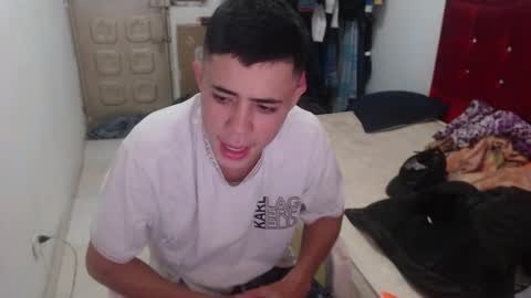 Snapshot of elii_797 chatting on February 2026 05:09:02 PM bby-santy online show from February 2026 05:09:02 PM