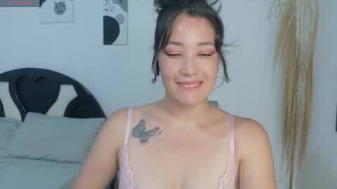 eliiih_ online show from June 2026 09:13:01 PM