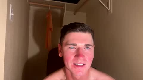 elijahkinky24 online show from May 2026 11:01:04 PM
