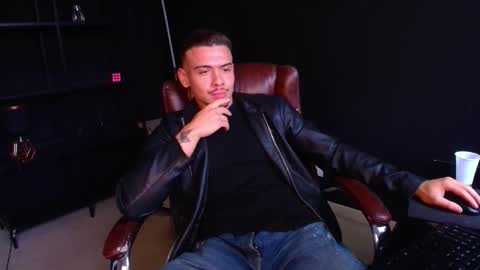 ElijahThorne online show from February 2026 12:20:01 PM