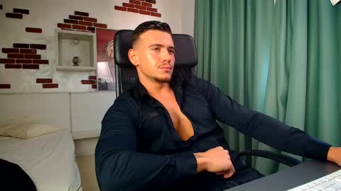 ElijahThorne online show from March 2026 09:03:02 AM