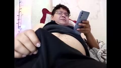 elimposstor online show from December 2025 04:07:02 AM