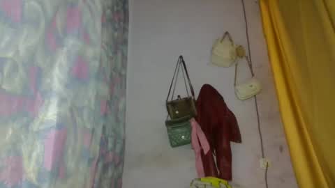 elina981 online show from April 2026 09:34:01 AM
