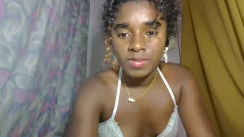elina981 online show from April 2026 09:34:01 PM