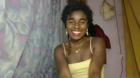 elina981 online show from April 2026 06:58:01 PM
