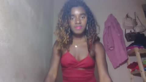elina981 online show from May 2026 04:59:02 PM