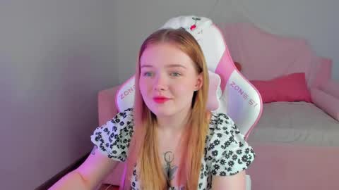 Snapshot of elinavale chatting on May 2026 05:07:02 PM elinavale online show from May 2026 05:07:02 PM