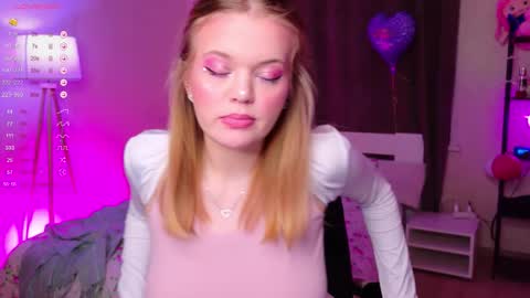 Elly online show from February 2026 05:29:01 PM