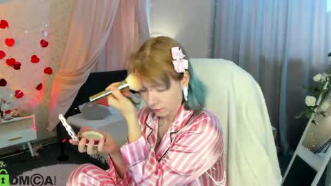 Snapshot of elira_vane chatting on June 2026 02:47:02 AM Elira Vane online show from June 2026 02:47:02 AM