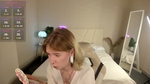 Snapshot of elira_vane chatting on July 2026 01:52:01 AM Elira Vane online show from July 2026 01:52:01 AM