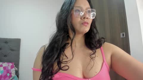 Snapshot of elisa_connors18 chatting on March 2026 10:45:01 PM online show from March 2026 10:45:01 PM