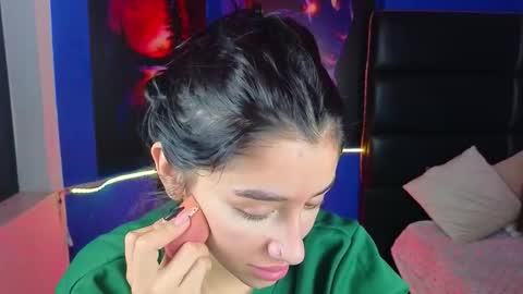 Elisa Soul online show from October 2025 12:58:01 PM