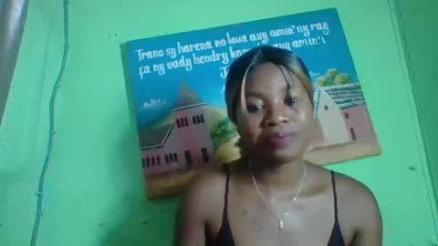 Snapshot of elisabeth2525 chatting on January 2025 06:52:01 PM elisabeth2525 online show from January 2025 06:52:01 PM