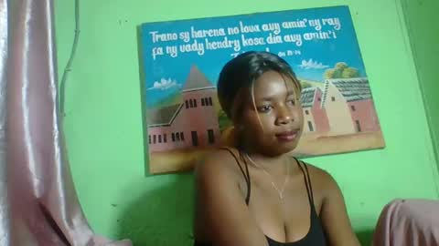 Snapshot of elisabeth2525 chatting on January 2025 02:24:02 AM elisabeth2525 online show from January 2025 02:24:02 AM