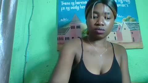 Snapshot of elisabeth2525 chatting on January 2025 07:21:01 PM elisabeth2525 online show from January 2025 07:21:01 PM
