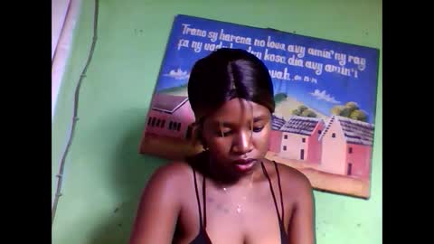 Snapshot of elisabeth2525 chatting on February 2025 07:05:01 AM elisabeth2525 online show from February 2025 07:05:01 AM