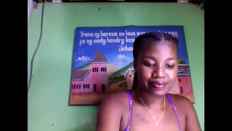 Snapshot of elisabeth2525 chatting on February 2025 02:45:01 PM elisabeth2525 online show from February 2025 02:45:01 PM
