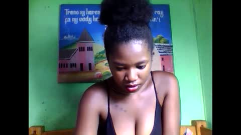 Snapshot of elisabeth2525 chatting on February 2025 08:22:01 AM elisabeth2525 online show from February 2025 08:22:01 AM