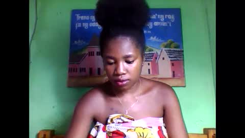Snapshot of elisabeth2525 chatting on February 2025 03:08:02 AM elisabeth2525 online show from February 2025 03:08:02 AM