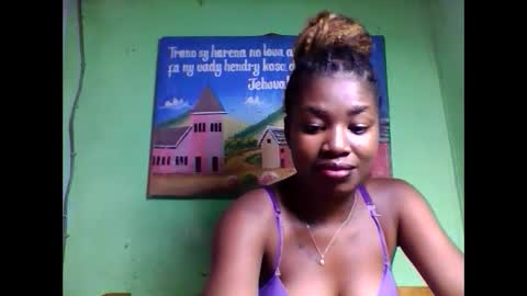 Snapshot of elisabeth2525 chatting on February 2025 11:45:01 PM elisabeth2525 online show from February 2025 11:45:01 PM