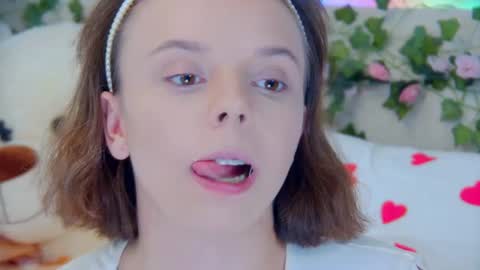 ElisabethDavis online show from August 2026 03:25:01 PM