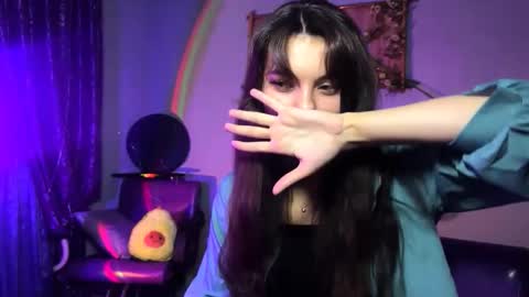 Elin online show from April 2026 02:17:02 PM