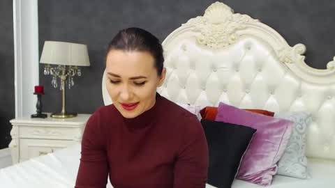 Snapshot of elisabethswan chatting on March 2026 08:09:02 AM Krissy online show from March 2026 08:09:02 AM