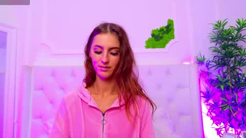 ElisaCharm online show from May 2026 03:35:01 AM