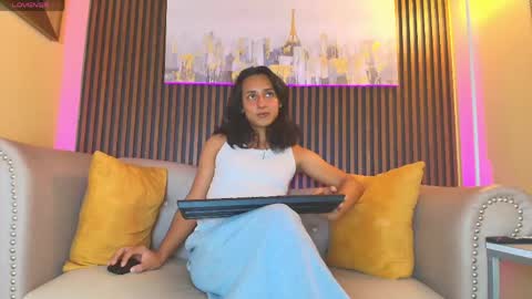Snapshot of elisasue chatting on May 2026 03:02:02 AM Elisa Sue online show from May 2026 03:02:02 AM