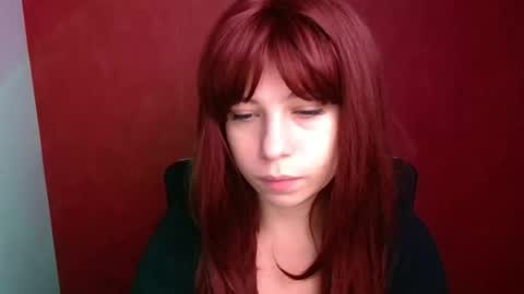 Snapshot of elise_kissu_ chatting on September 2025 11:37:02 AM Alice online show from September 2025 11:37:02 AM