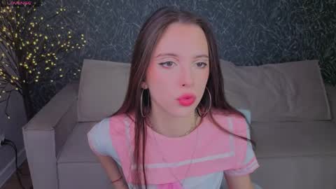 Elise online show from May 2026 05:19:01 PM