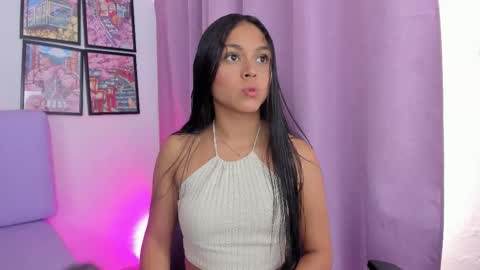 Snapshot of elissa_sexygirl chatting on January 2026 01:35:02 PM elissa_sexygirl online show from January 2026 01:35:02 PM