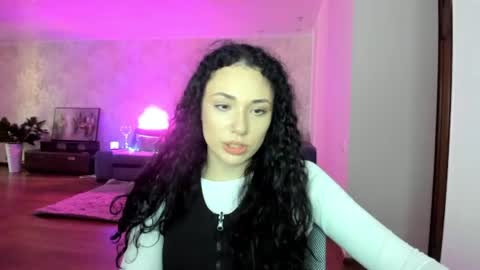 Eliss online show from July 2026 01:34:02 PM