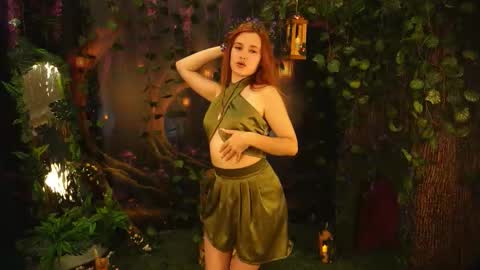 Snapshot of eliz_gallen chatting on September 2025 10:22:02 PM Elizabeth online show from September 2025 10:22:02 PM