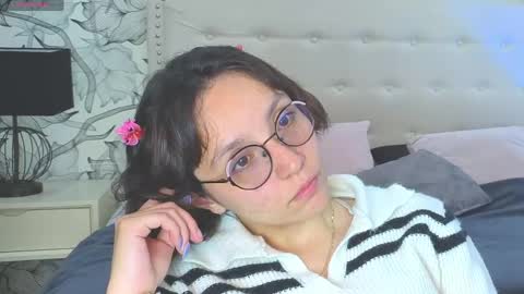 Eliza online show from April 2026 07:31:02 PM