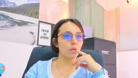 Eliza online show from June 2026 04:09:02 PM