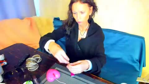 Elizabethangel online show from June 2026 01:37:01 AM