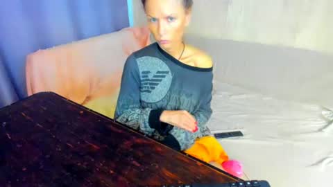 Elizabethangel online show from July 2026 01:29:01 AM