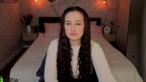 Elizabet online show from April 2026 09:19:02 AM