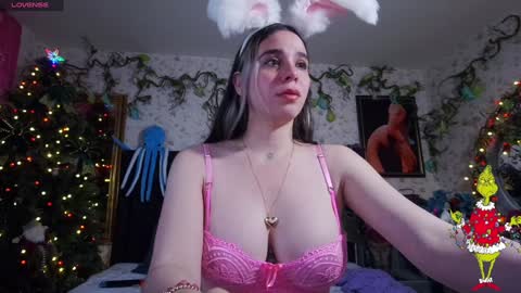 Elizabeth online show from December 2024 10:27:01 AM