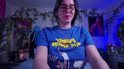 Elizabeth online show from January 2025 10:07:02 AM