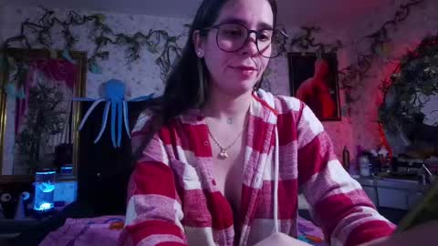 Elizabeth online show from March 2025 10:15:02 AM