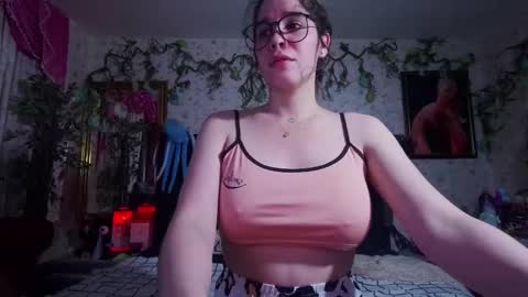 Elizabeth online show from September 2025 10:16:01 AM